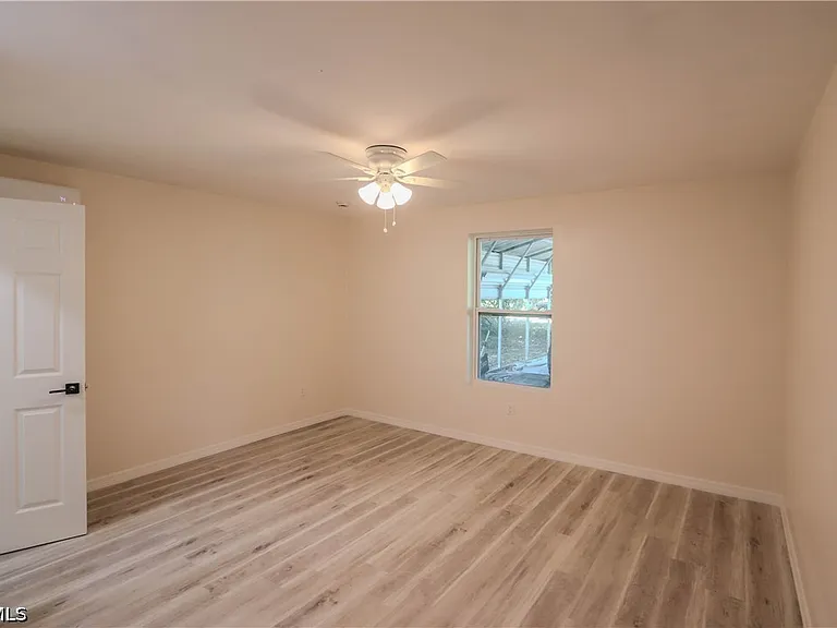 2222 Unity Ave — Photo 7