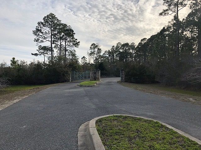1st image of Hidden Pond Ln