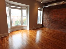 650-668 N. High Street / 10-26 E. Russel