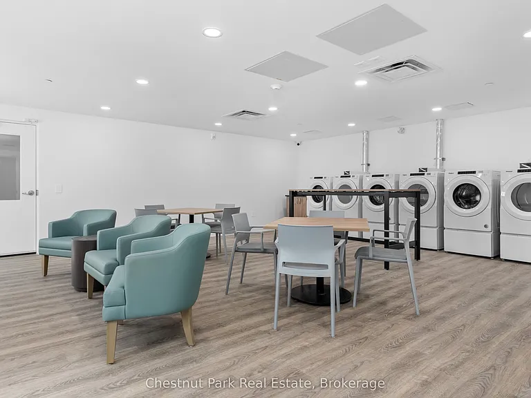 520 Isaac St #STUDIO — Photo 20