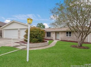 8606 Autumn Sunset, Windcrest, TX 78239