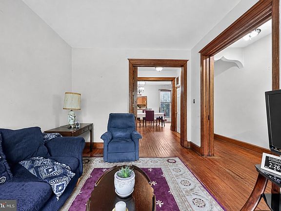 5th image of 124 Bryant St NW