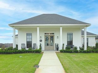 113 Beau Place Blvd, Des Allemands, LA 70030