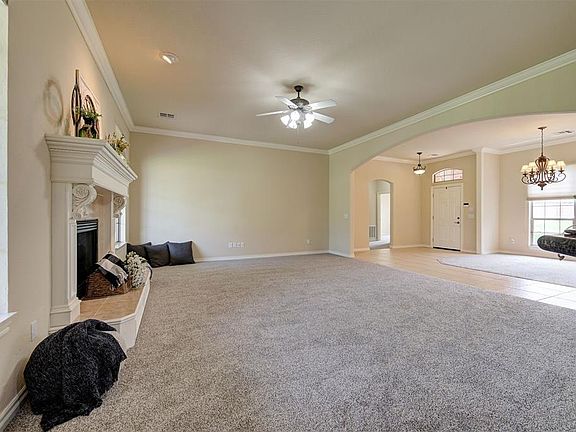 5th image of 1513 SW 135th St