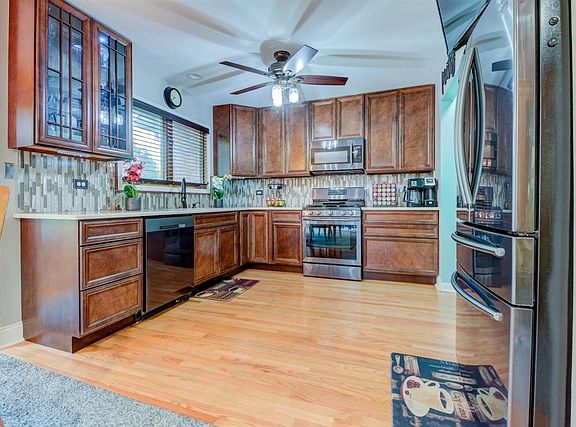 4th image of 7115 168th St