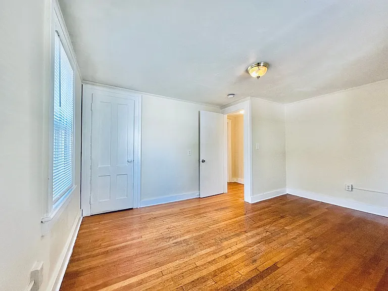 179 Bradley St — Photo 8