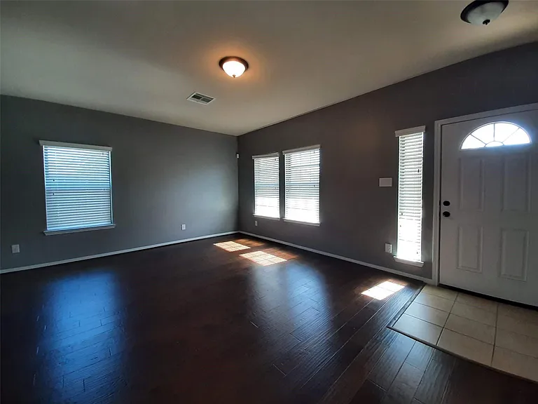 23322 E Pine Ivy Ln — Photo 5