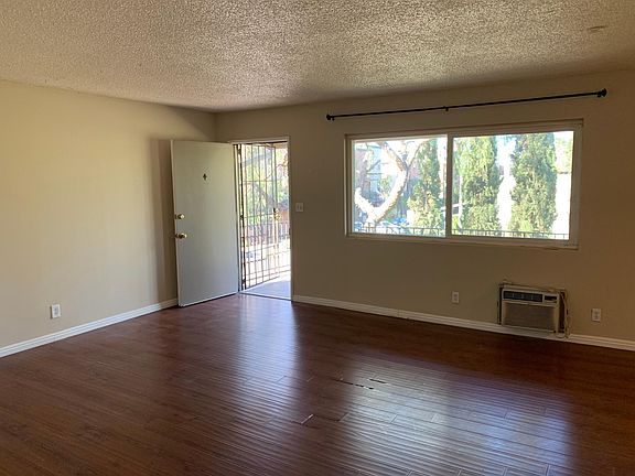 4th image of 203 E Olive Ave APT 4
