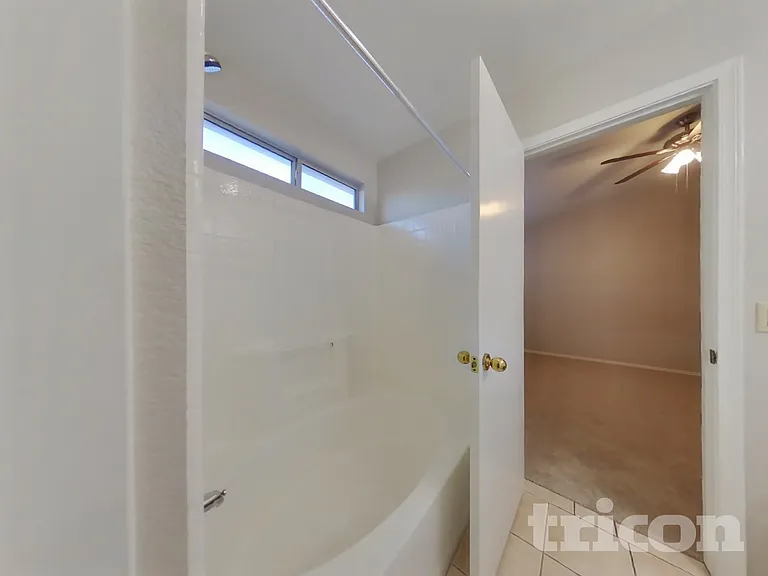 3732 W Firehawk Dr — Photo 8