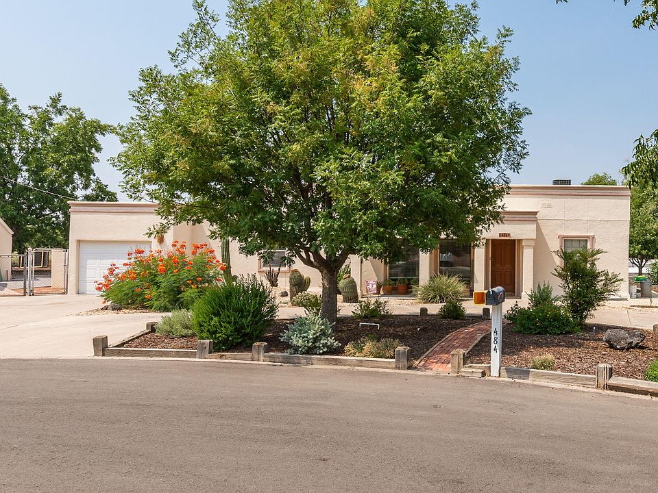 1st image of 484 Calle De Oro