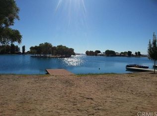 39445 Mountain View Rd, Yermo, CA 92398