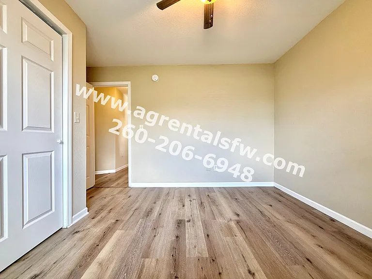 337 Lincoln St — Photo 5