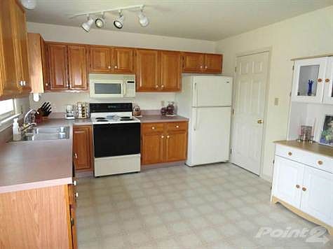 Kitchen Laurie Ln KJC