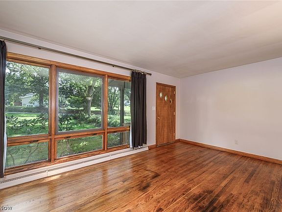 4th image of 1739 Congress Lake Rd
