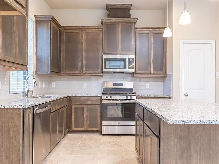 5546 Sallow Bay Ln — Photo 11