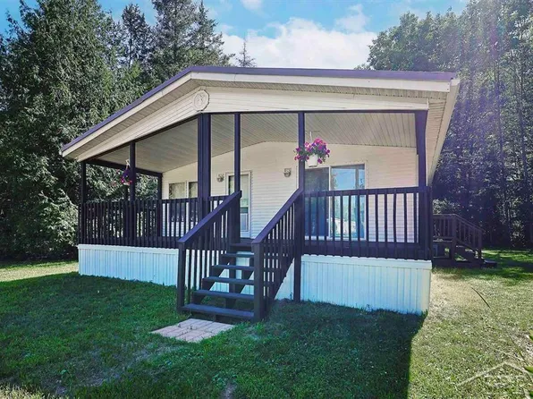 8671 E Clarabella Rd, Clare, MI 48617