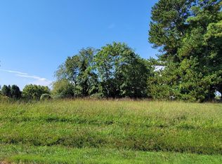 29 Waters Edge Dr, Penhook, VA 24137