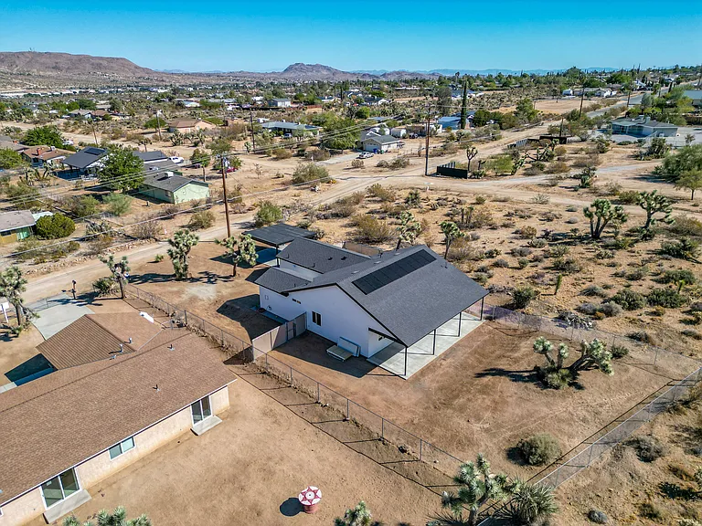 57793 Pueblo Trl #1 — Photo 8