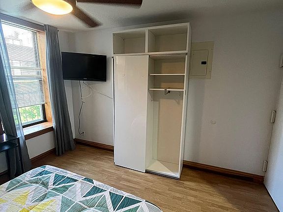 5th image of 143 E 30th St #501