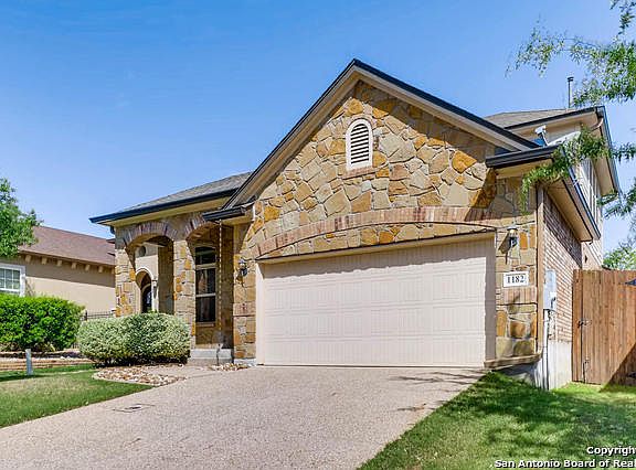 2nd image of 1182 Legacy Dr