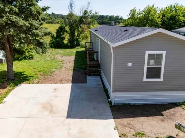 S Pr Space 213, Mandan, ND 58554