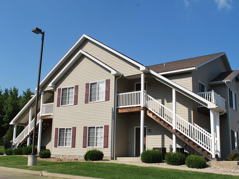 1st image of 1200 Black Diamond Dr APT 1