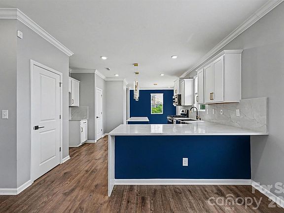 5th image of 1448 Harleston St
