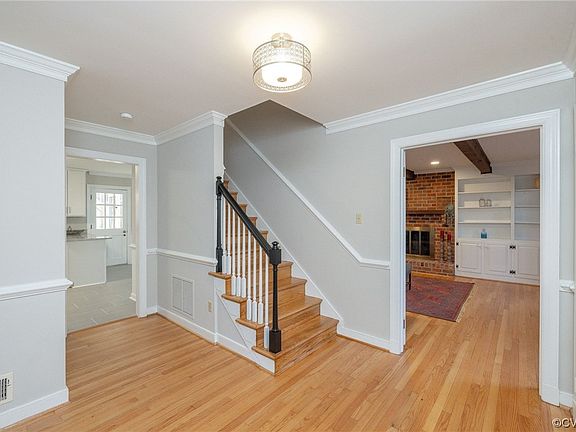 4th image of 11821 Wexwood Dr