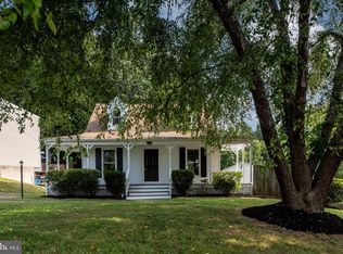 5540 Rowser Dr, Woodbridge, VA 22193