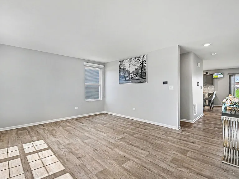 1329 Prairie Creek Trl — Photo 4