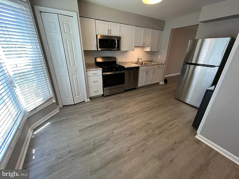 10606 Greta Lynn Ct — Photo 2
