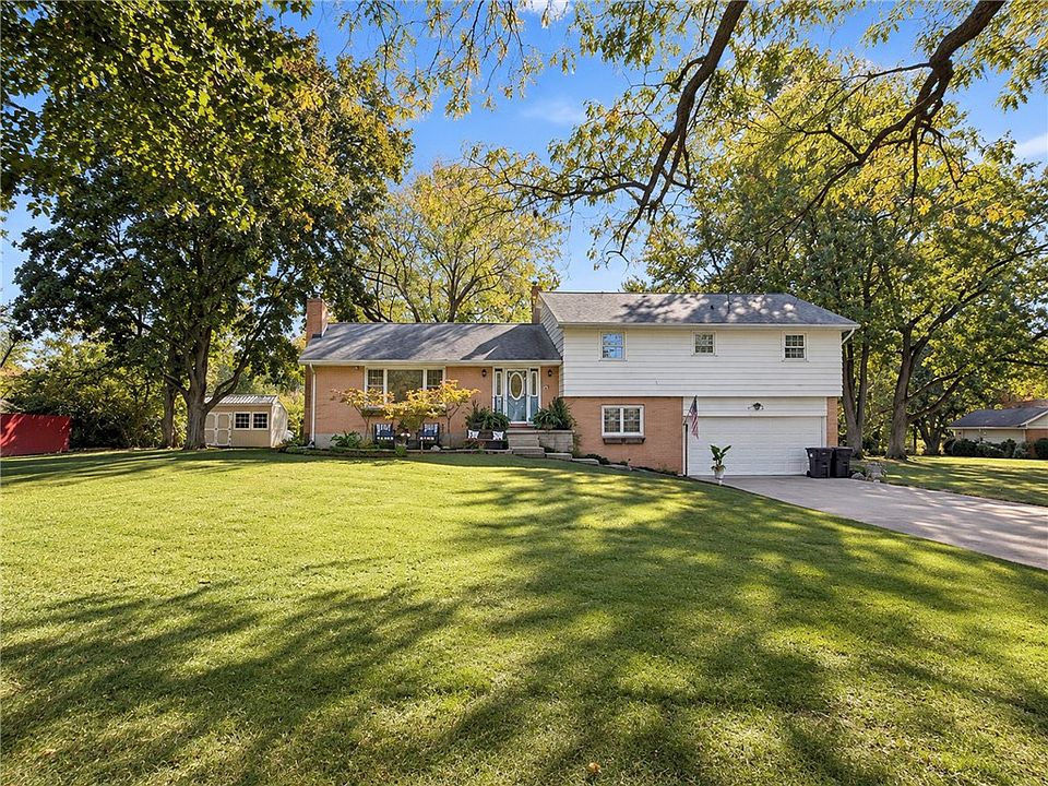 1st image of 1060 Springbrook Ln