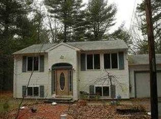 975 Hopkins Hill Rd, West Greenwich, RI 02817