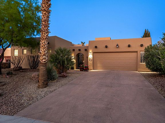 4th image of 1900 Palm Canyon Dr