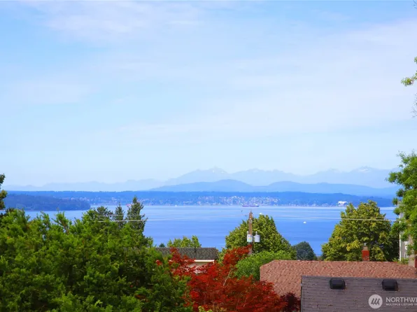 5039 41st Avenue SW #2, Seattle, WA 98136