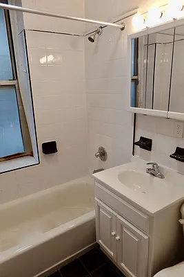 Rented by Albert Attias, LREB | media 14