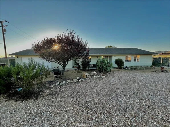 15550 Desert Star Rd, Apple Valley, CA 92307