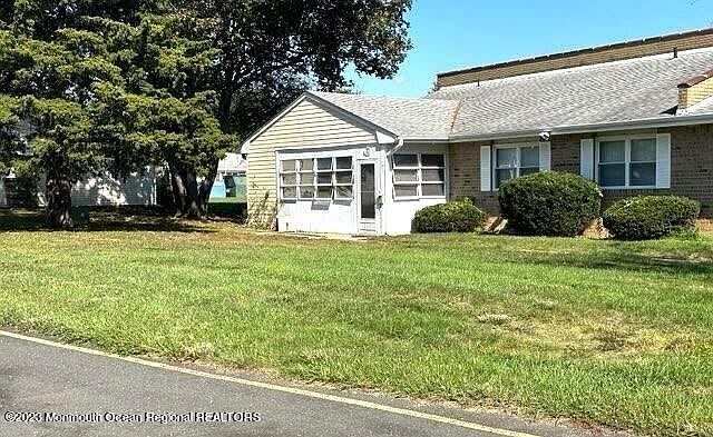 1st image of 26 River Edge Dr #45