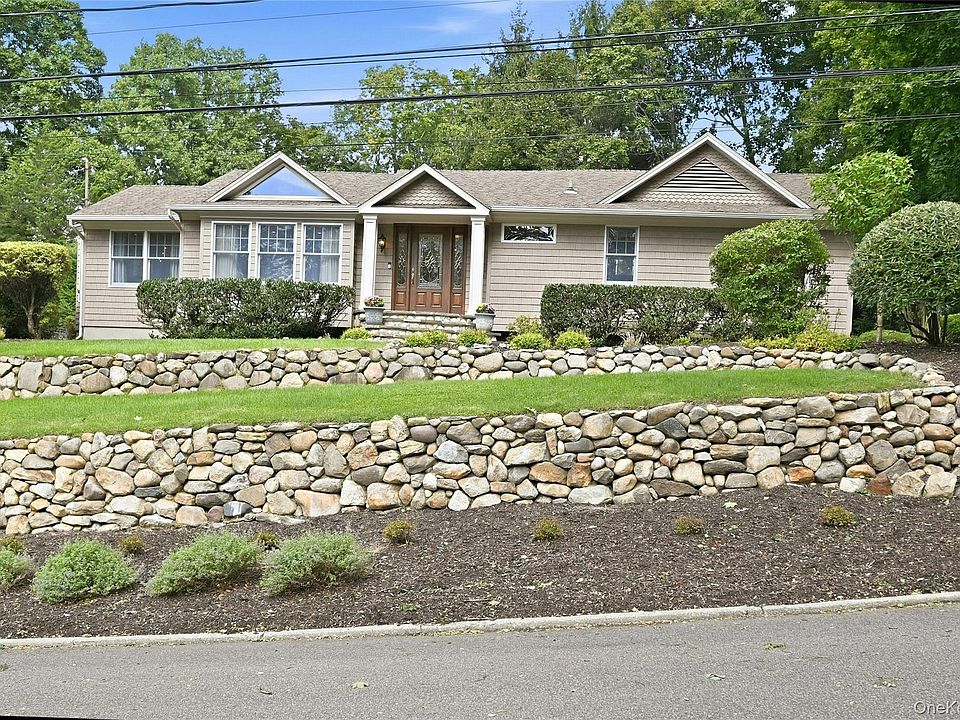 1st image of 5 Hillsview Road