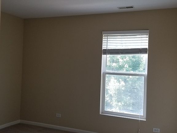 5th image of 3133 Bromley Ln #3133