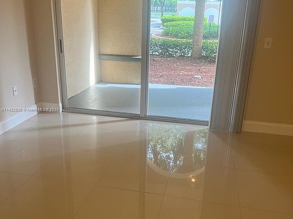 4th image of 2451 Centergate Dr APT 101