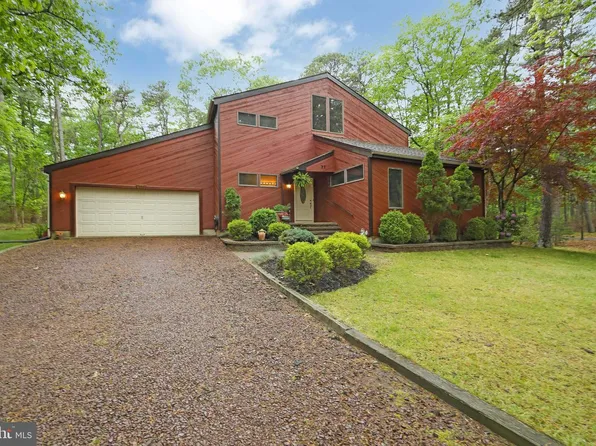 77 Wigwam Ct, Medford, NJ 08055