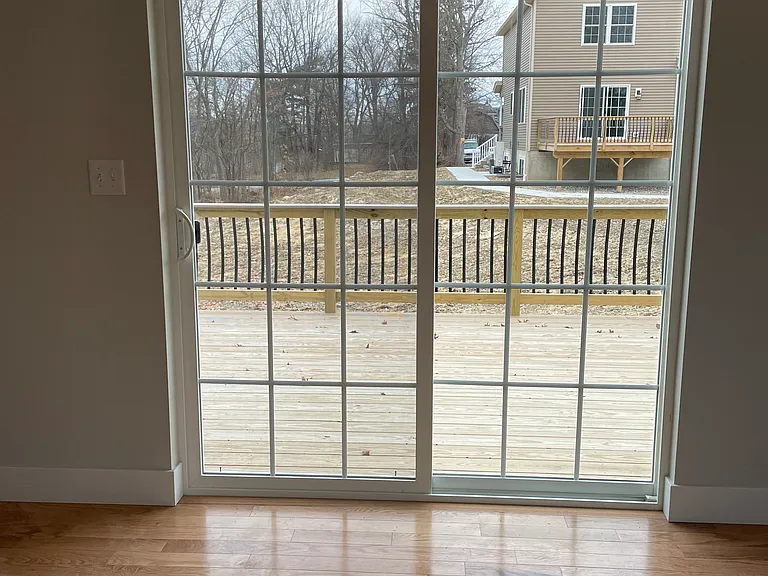 14 Avenue B — Photo 12