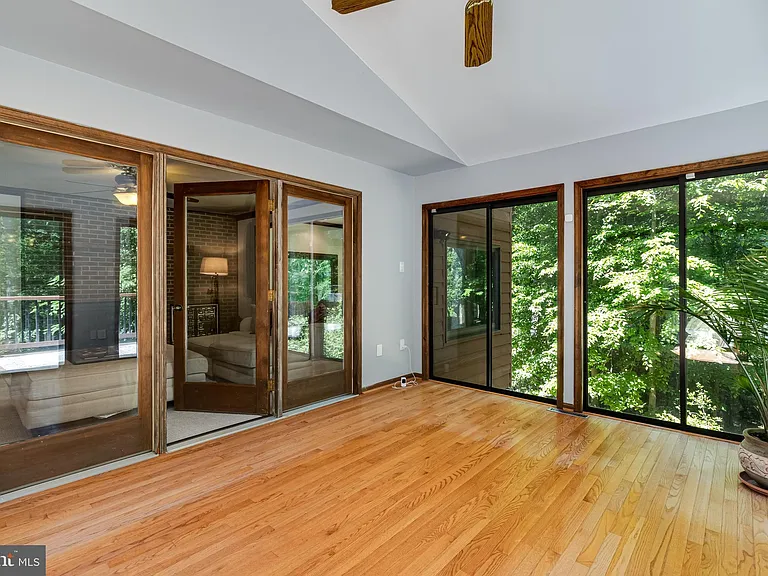 8150 Plowden Dr — Photo 12