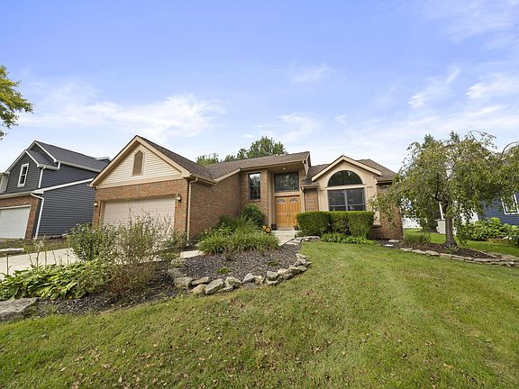 2nd image of 394 Meadow View Dr