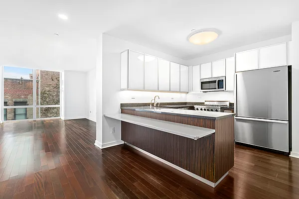 Sold by Compass | media 7