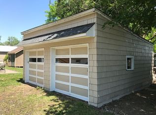 207 N 11th St, Kenilworth, NJ 07033