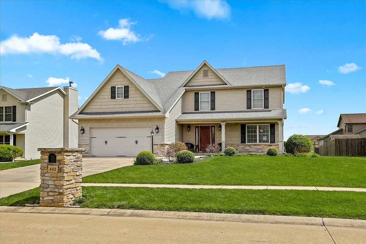 402 Harlan Wise Dr photo 1
