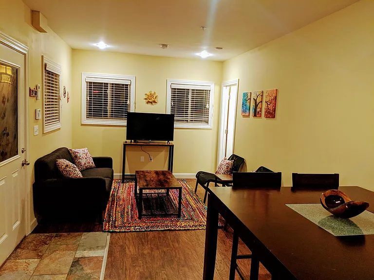 89 E Edsel Ford Fwy #3B — Photo 17