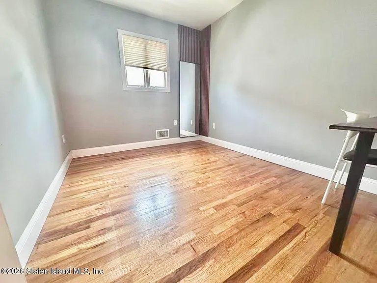 483 Barlow Ave — Photo 11